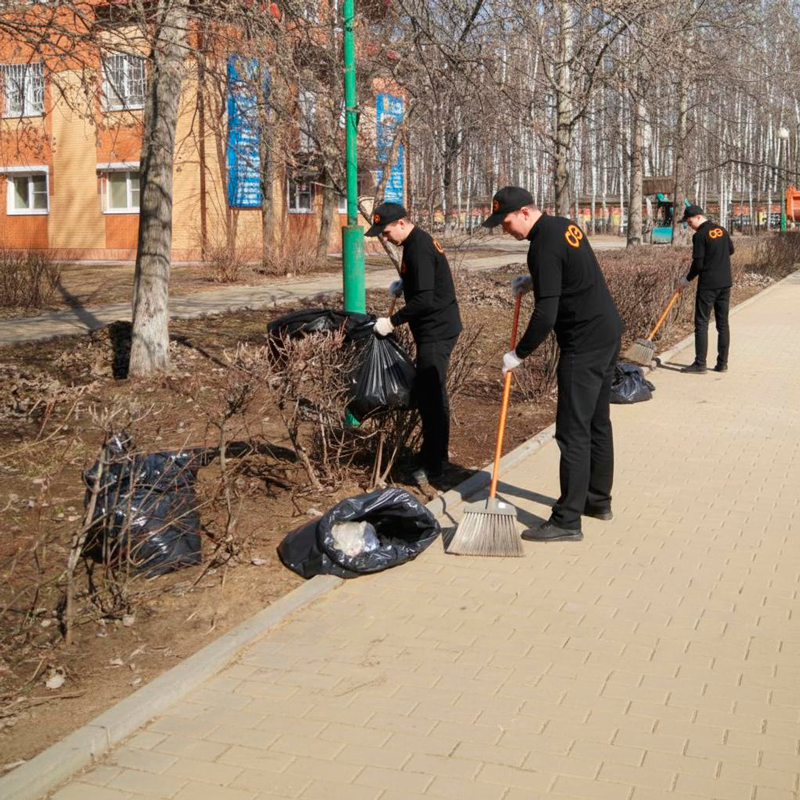 Уборка листьев в Инзе